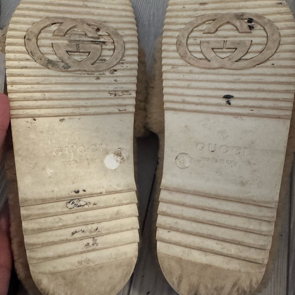 Gucci Cream Fuzzy Footwear - Picture 2 of 3